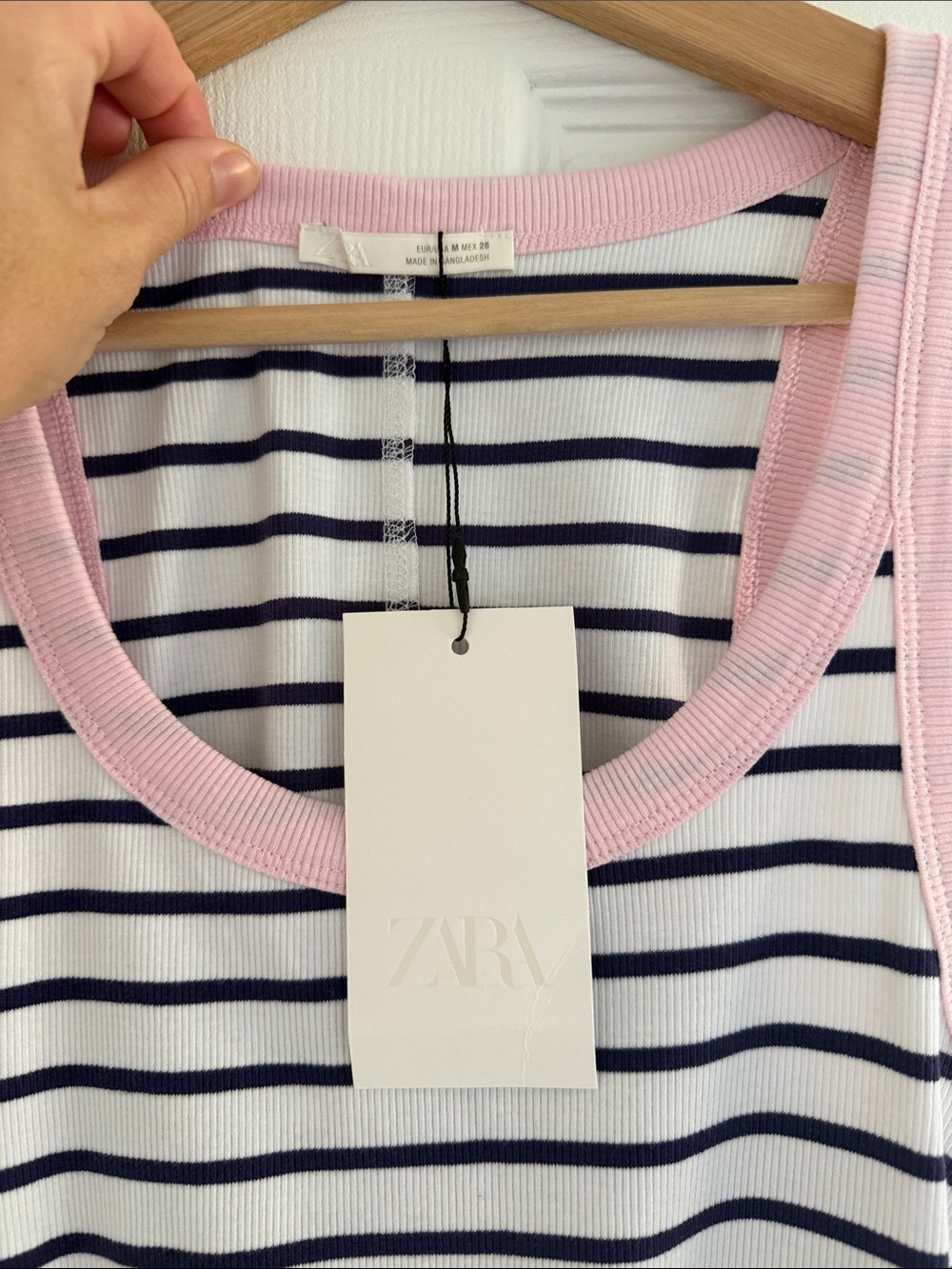 Zara Tank - Picture 2 of 2